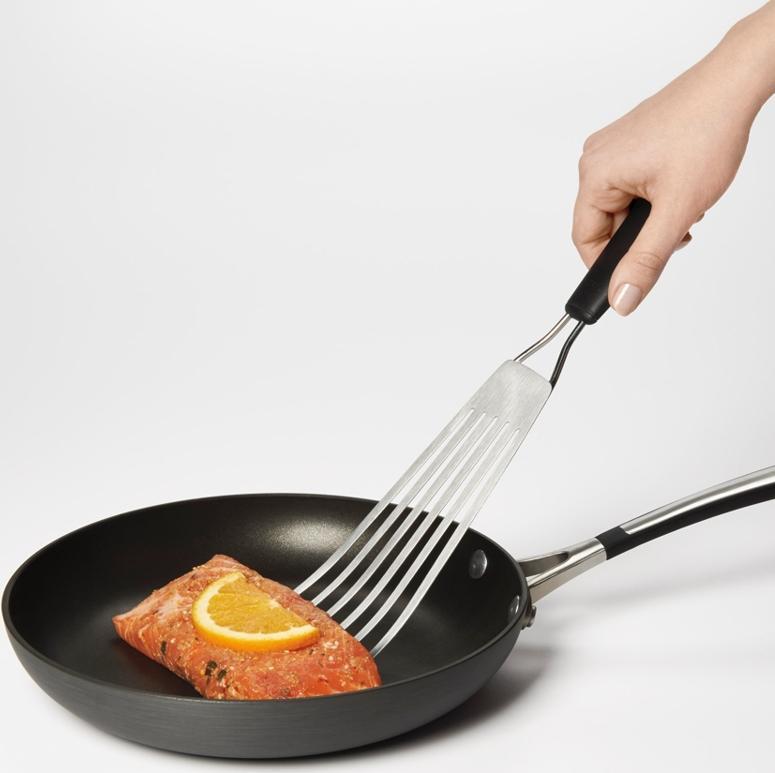 OXO - Fish Turner - 1130900BK