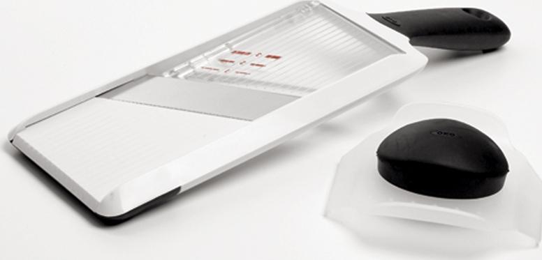 OXO - Hand-Held Mandoline - 1119100WH
