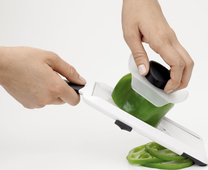 OXO - Hand-Held Mandoline - 1119100WH