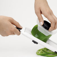 OXO - Hand-Held Mandoline - 1119100WH