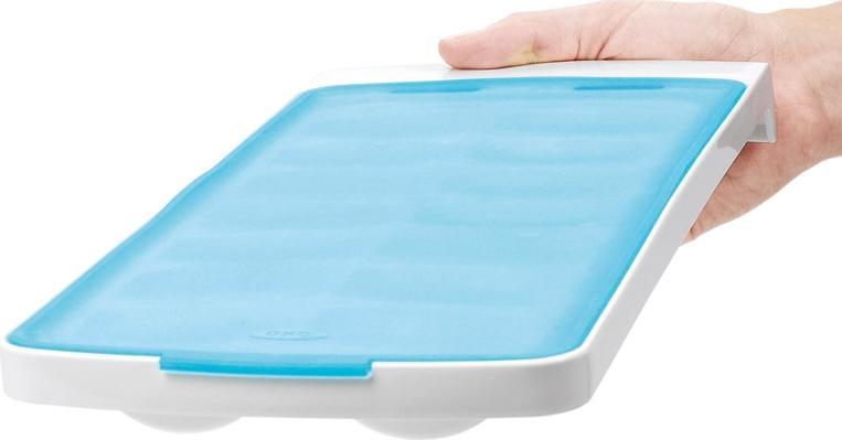 OXO - No-Spill Ice Cube Tray - 1132080BL