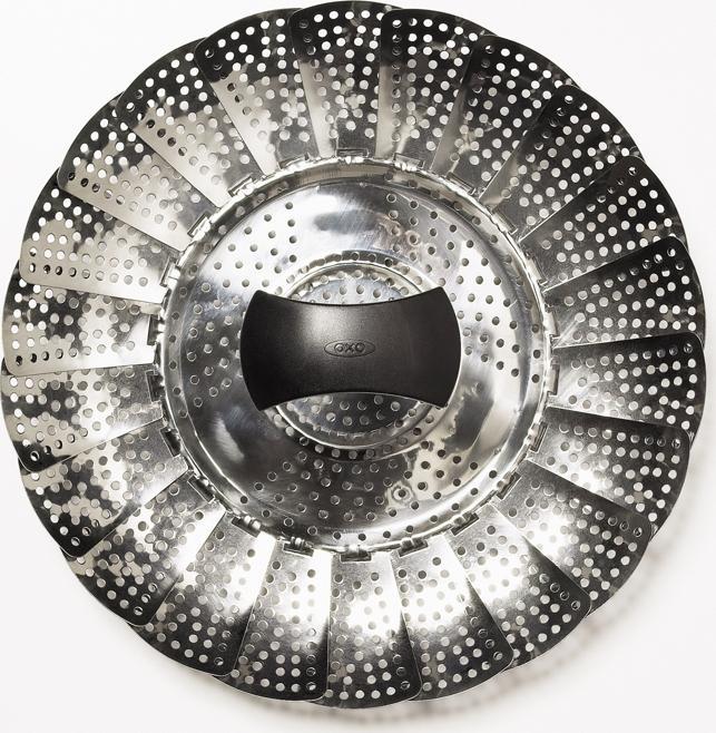 OXO - Stainless Steel Steamer with Extendable Handle - 1067247SS