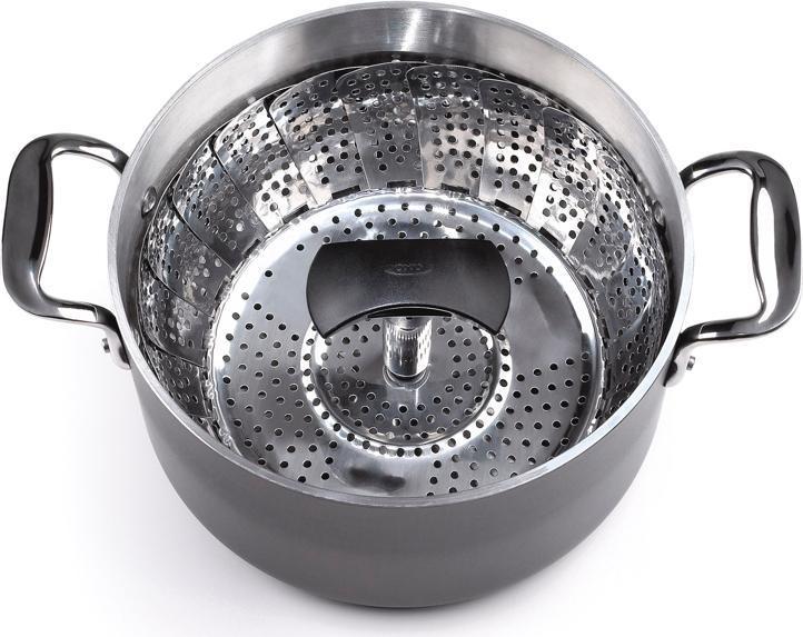 OXO - Stainless Steel Steamer with Extendable Handle - 1067247SS
