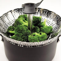 OXO - Stainless Steel Steamer with Extendable Handle - 1067247SS