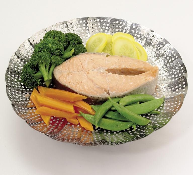 OXO - Stainless Steel Steamer with Extendable Handle - 1067247SS