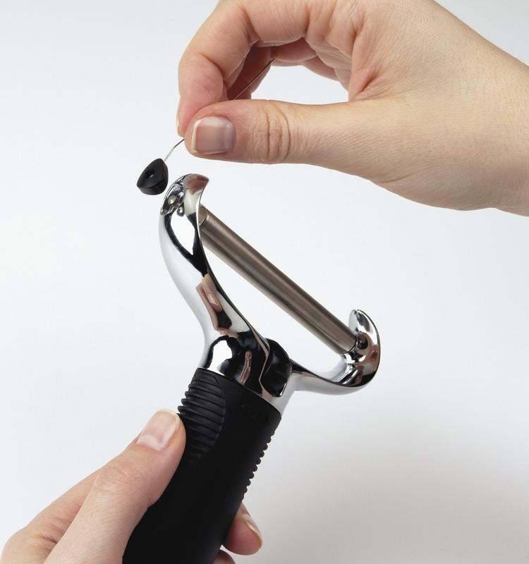 OXO - Wire Cheese Slicer with 2 Replaceable Wires - 1071567BK