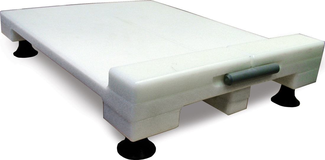 Omcan - 24" x 24" Heavy-Duty Cheese Cutter - 24573