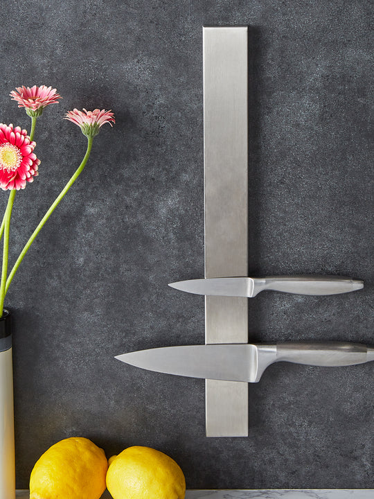 RSVP International - Endurance 17.75" Deluxe Magnetic Knife Bar - DKB18