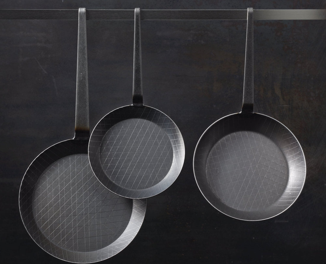 Rosle - 11" Forged Iron Frying Pan 1888 (28 cm) - 95729