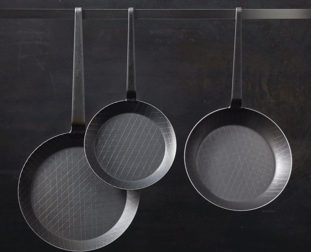 Rosle - 11" Forged Iron Frying Pan 1888 (28 cm) - 95729