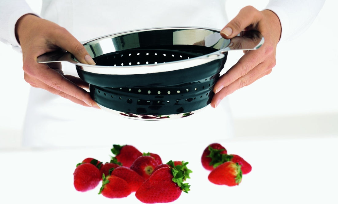 Rosle - 9.5" Foldable Colander Black (24 cm) - 16124