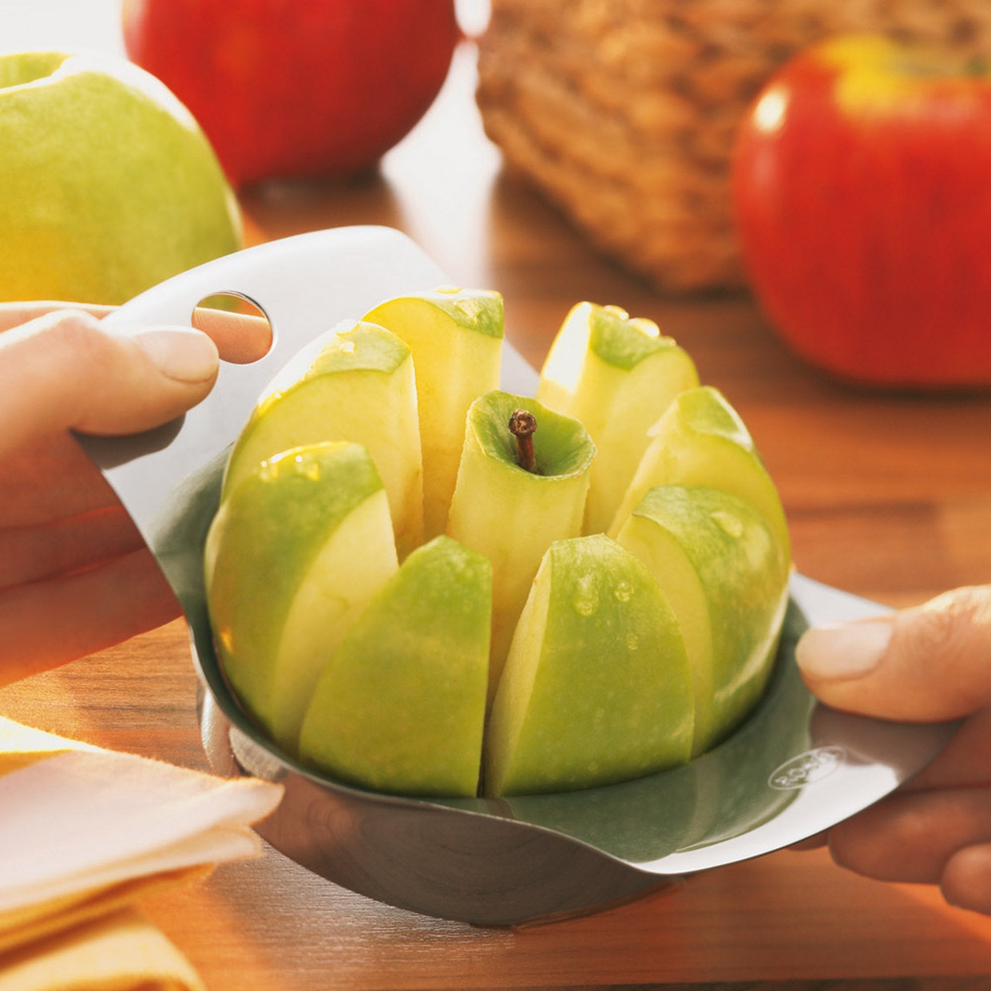 Rosle - Apple/Pear Cutter - 12743 – ChefSupplies.ca