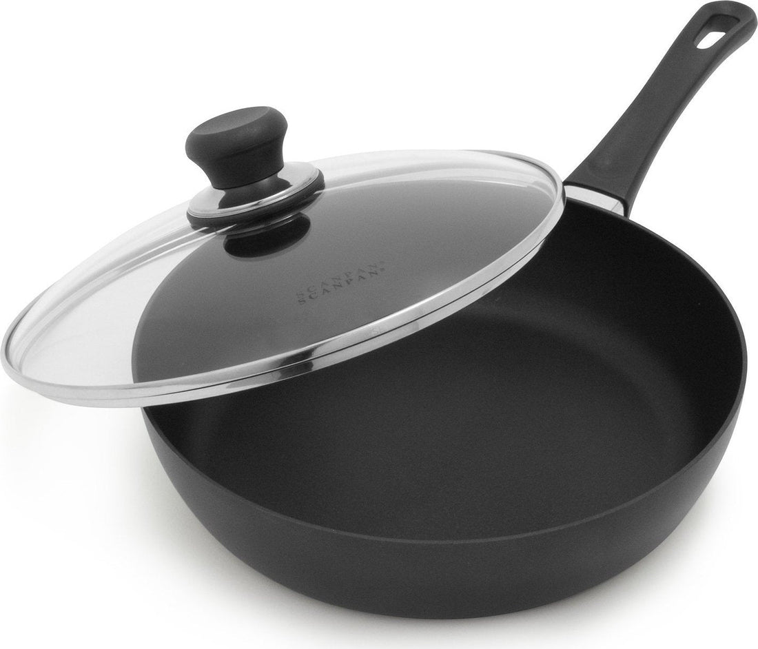 Scanpan - Classic Induction 9.5'' Sauté Pan with Lid (24 cm) - S24101200