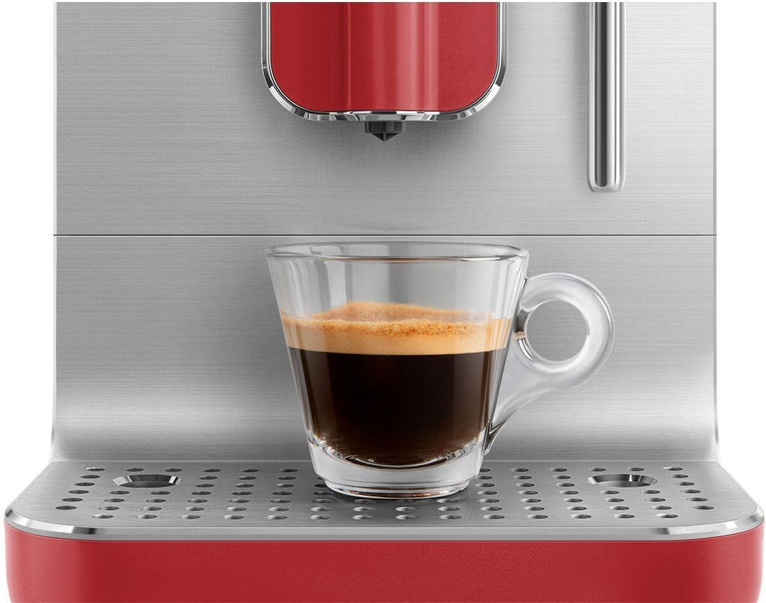 Smeg - Retro Style Espresso Coffee Machine with Frother Red - BCC02RDMUS - DISCONTINUED
