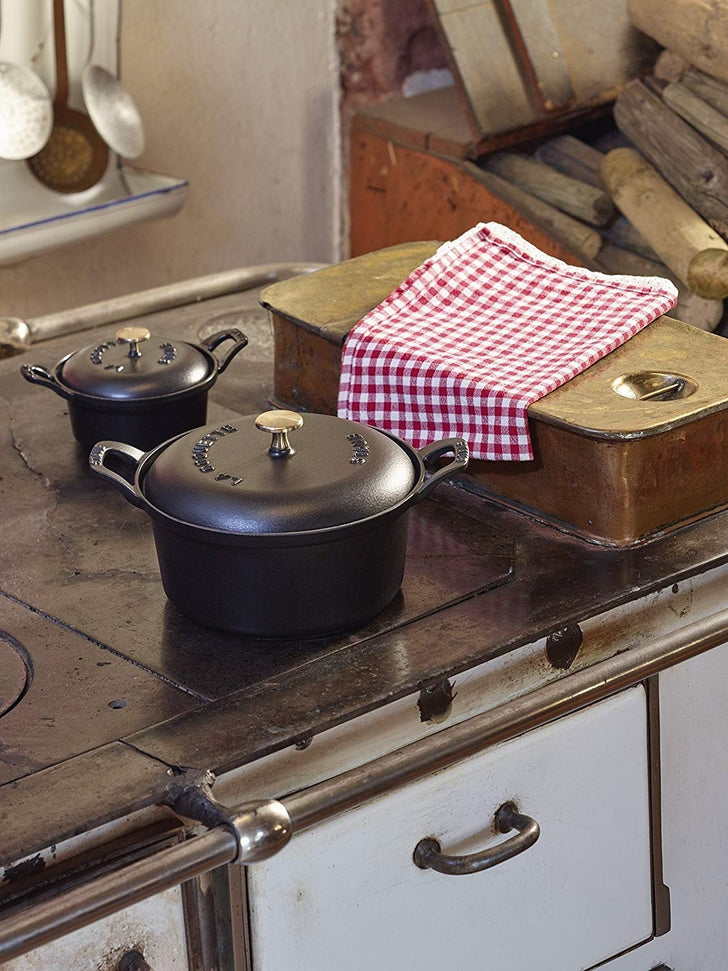 Staub - 0.5 QT Vintage Round La Coquette Black 0.5L - 40501-020