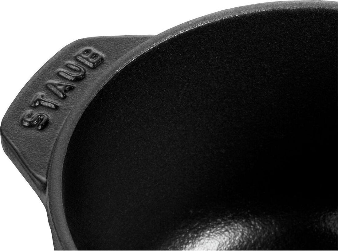 Staub - 0.81 QT Round Cast Iron Petite Cocotte Black 0.76L - 40509-653