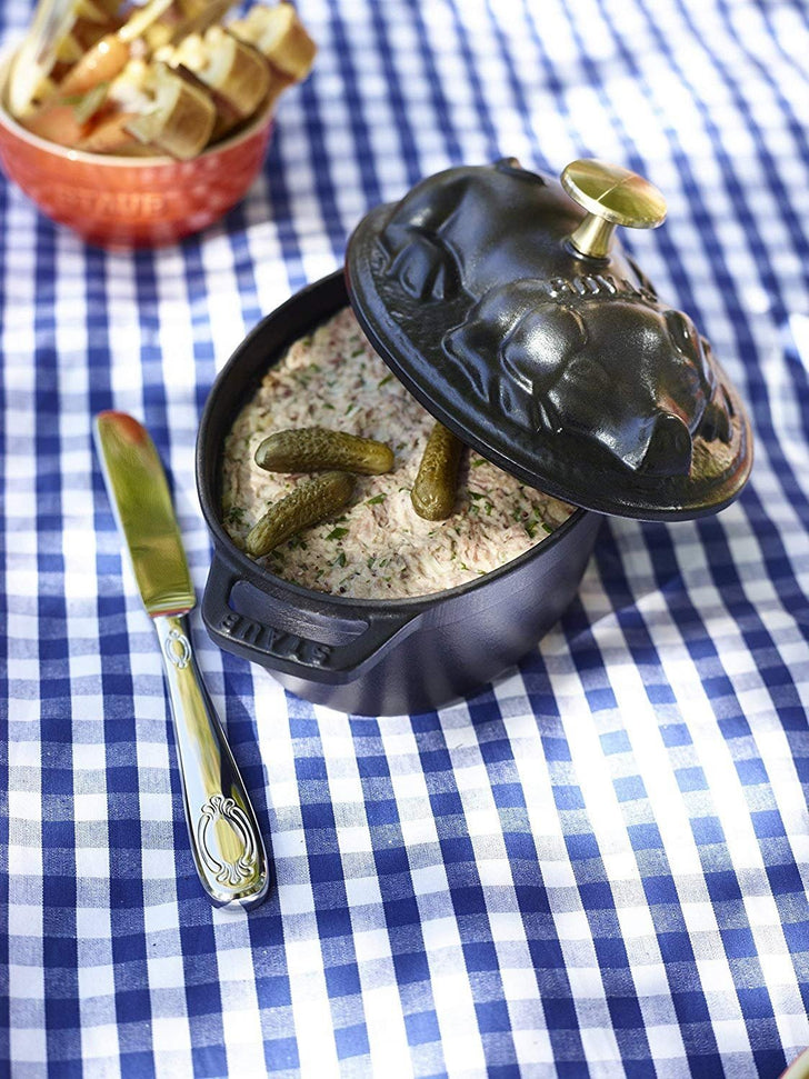 Staub - 1 QT Pig Cocotte Black 0.95L - 40500-171