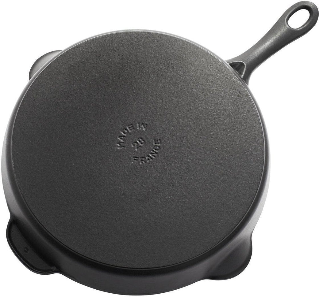 Staub - 11" Cast Iron Fry Pan Black Matte (28 cm) - 40506-557