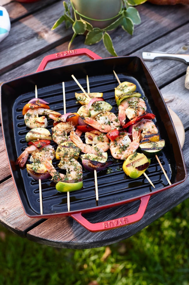 Staub - 11" Cast Iron Square Pure Grill Pan Cherry Red (28 cm) - 40511-685