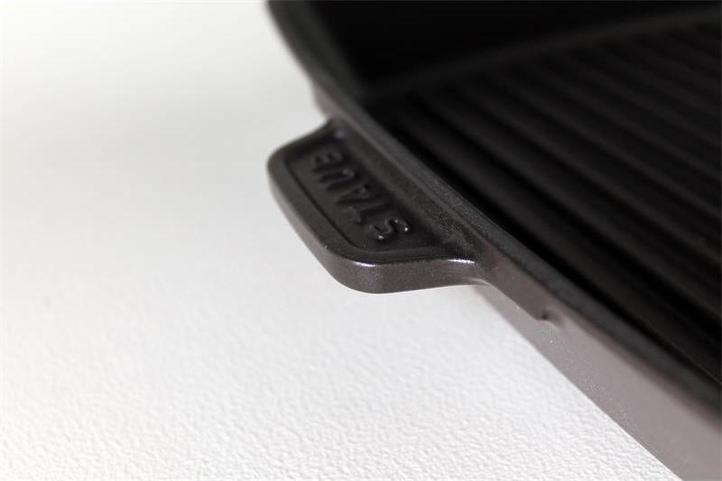 Staub - 12" Cast Iron Square Grill Pan Black (30 cm) - 40501-107