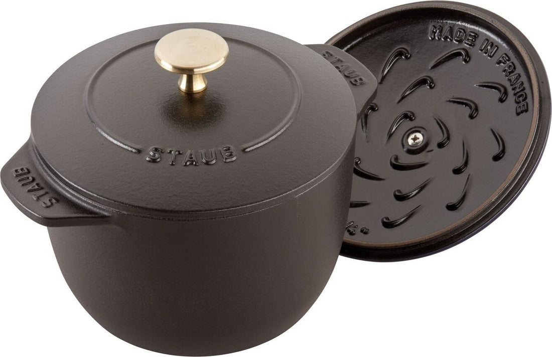 Staub - 1.5 QT Round Cast Iron Cocotte Black 1.8L- 40509-655