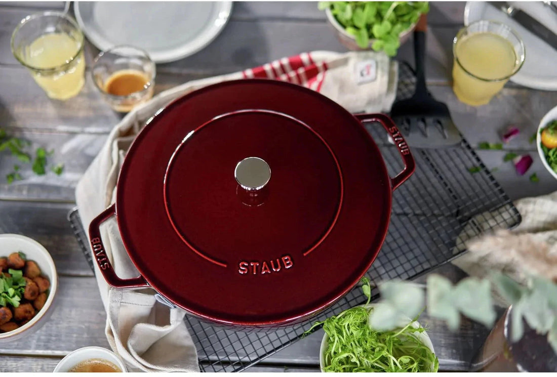Staub - 4 QT Braiser with Chistera Lid Grenadine 3.8L - 40511-513