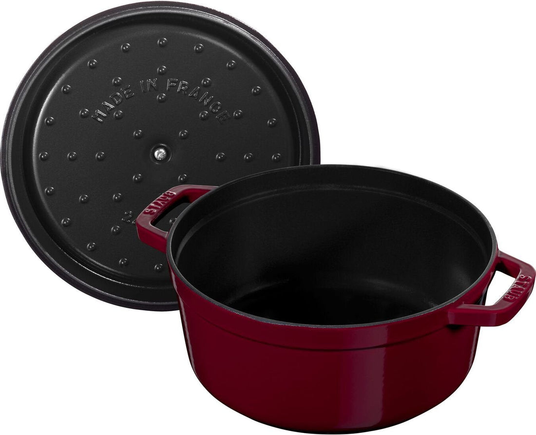 Staub - 4 QT Round Cocotte Bordeaux Red 3.8L - 40502-294