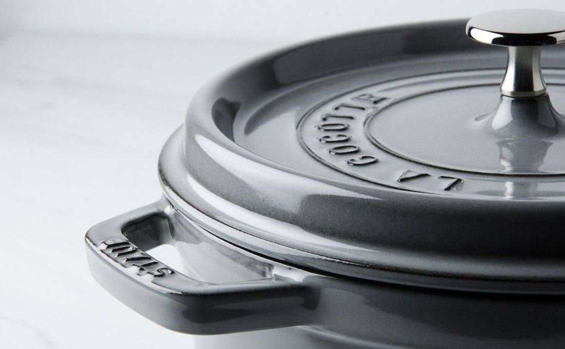 Staub - 4 QT Round Cocotte Graphite Grey 3.8L - 40500-246