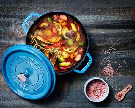 Staub - 5.5 QT Round Cocotte Ice Blue 5.2L - 40501-400