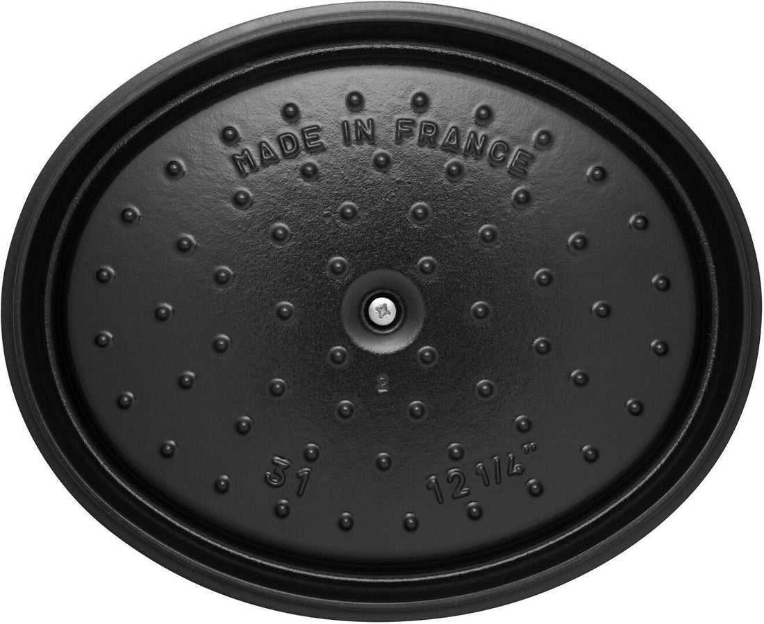 Staub - 5.7 QT Oval Cocotte Bordeaux Red 5.5L - 40502-279