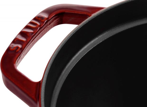 Staub - 5.7 QT Oval Cocotte Grenadine 5.5L - 40509-366