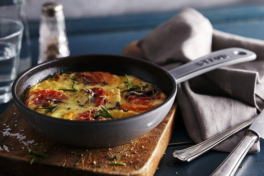 Staub - 6" Cast Iron Fry Pan Graphite Grey (16 cm) - 40501-145