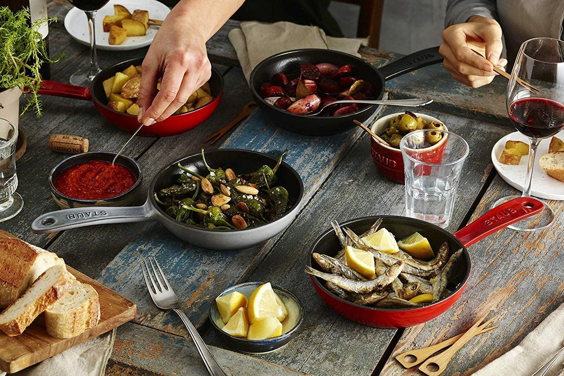 Staub - 6" Cast Iron Fry Pan Graphite Grey (16 cm) - 40501-145