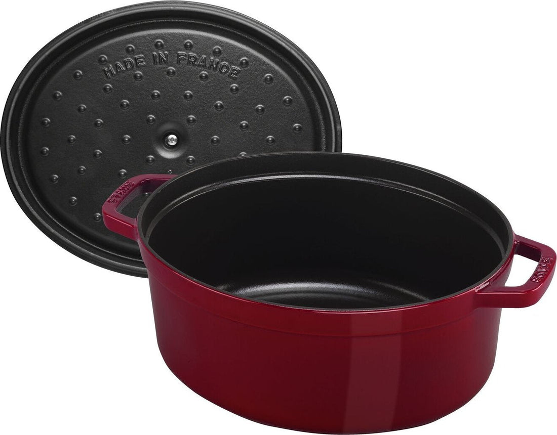 Staub - 7 QT Cocotte Bordeaux Red 6.7L - 40503-281