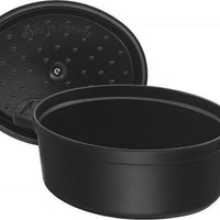 Staub - 7 QT Oval Cocotte Black 6.7L - 40509-322
