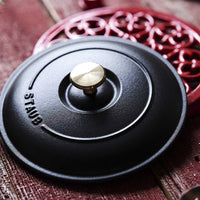 Staub - 8" Cast Iron Round Baking Dish with Lid 20cm - 40509-579