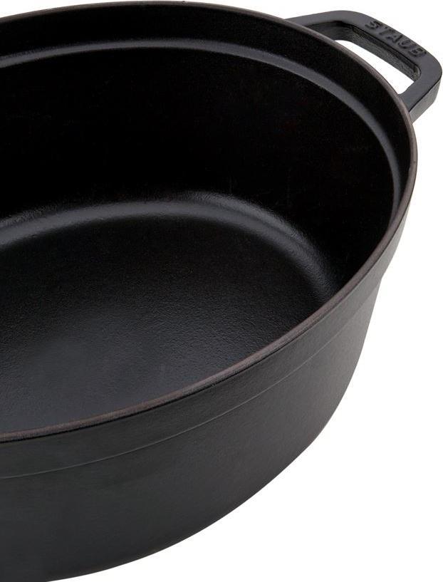 Staub - 8.5 QT Oval Cocotte Black 8L - 40509-370