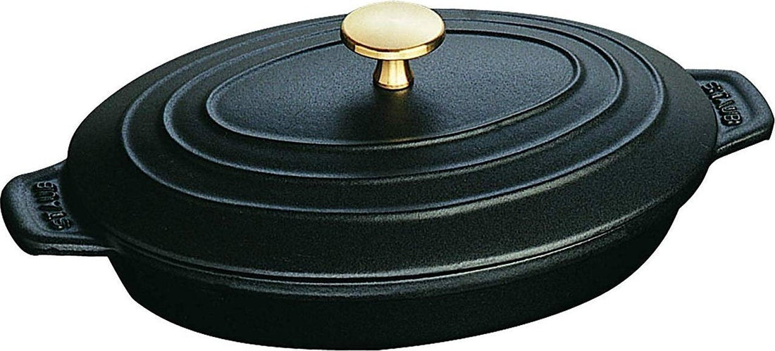 Staub - 9" Cast Iron Oval Baking Dish with Lid 23cm - 40509-582
