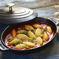 Staub - 9" Cast Iron Oval Baking Dish with Lid 23cm - 40509-582