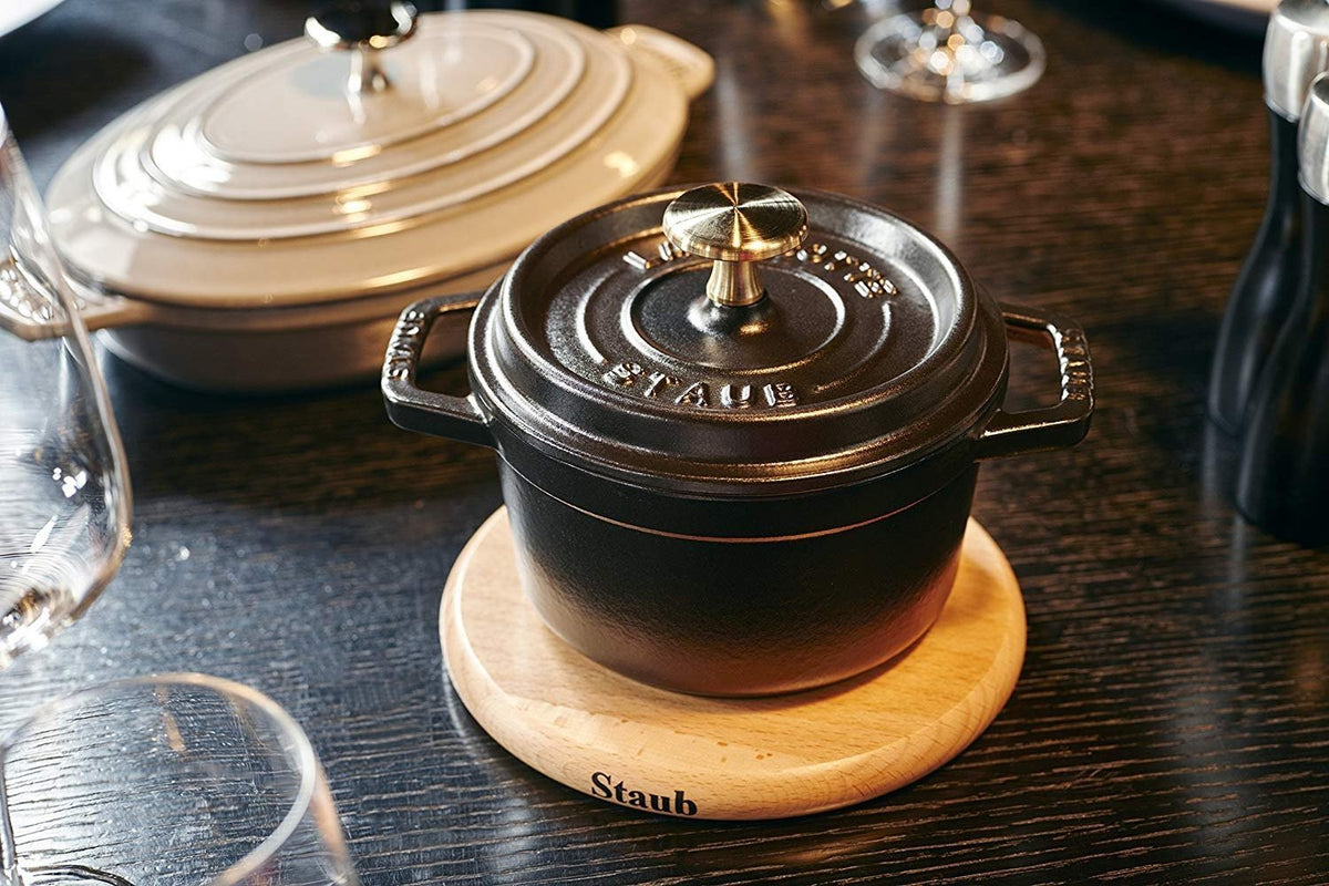 Staub - 9" Round Magnetic Wooden Trivet - 40511-077