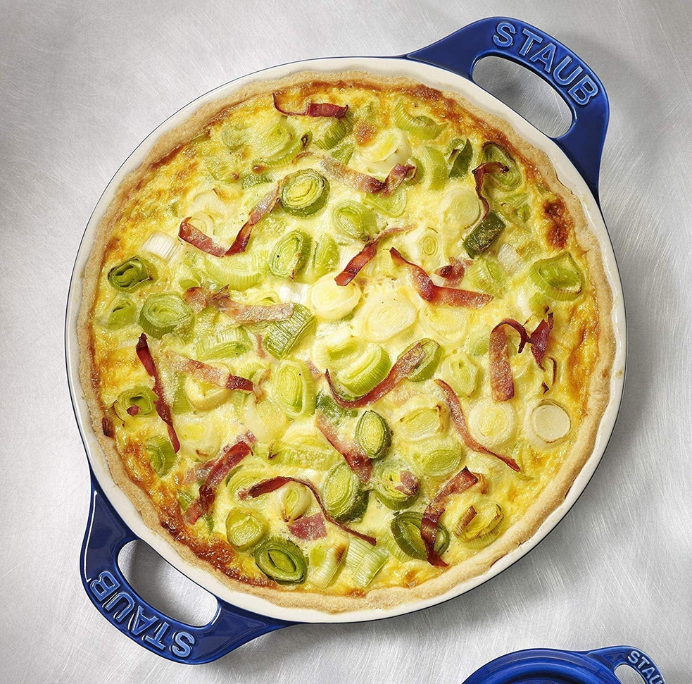 Staub - Ceramic 9.4" Pie Dish Dark Blue - 40511-165