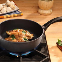 Swiss Diamond - 10.25" Classic Nonstick Saute Pan (26 cm) - 6726
