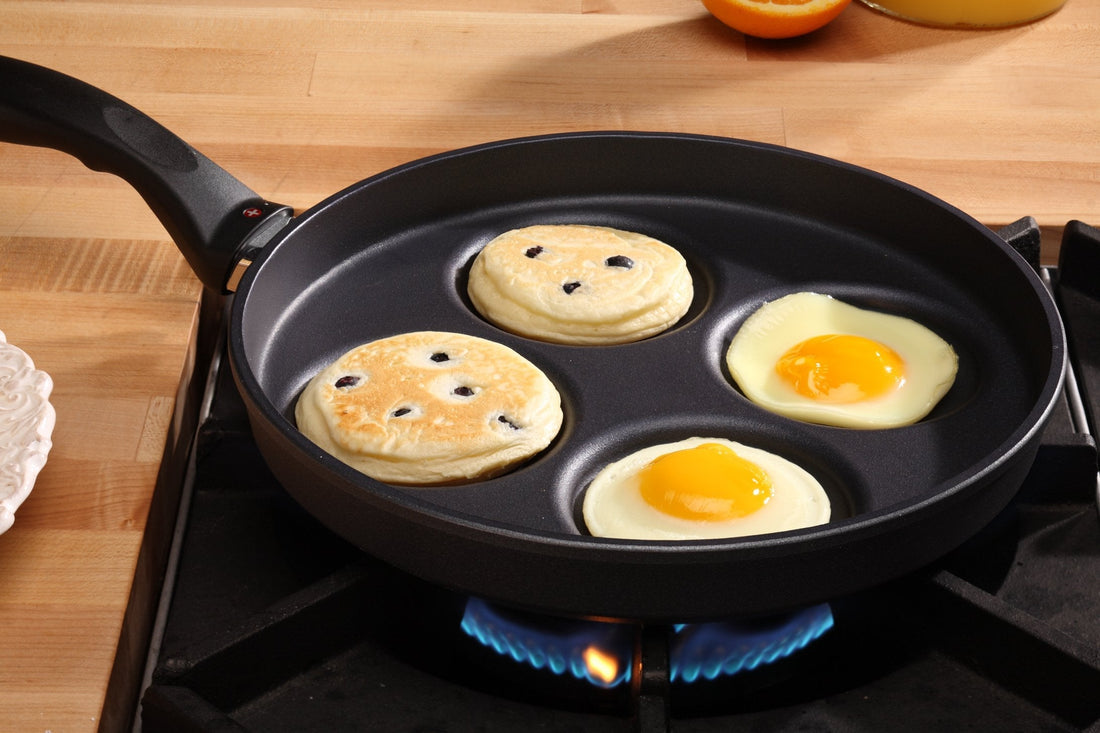 Swiss Diamond - 10.25" Induction Nonstick Swedish Pancake (Plett) Pan (26 cm) - 6326i