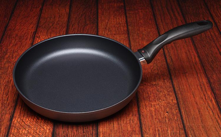 Swiss Diamond - 10.25" XD Fry Pan (26 cm) - XD6426