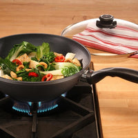 Swiss Diamond - 11" Classic Nonstick Wok with Lid - 61128C