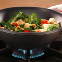Swiss Diamond - 11" Classic Nonstick Wok with Lid - 61128C