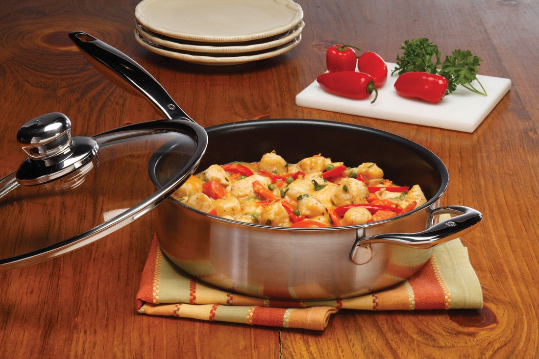 Swiss Diamond - 11" Nonstick Clad Sauté Pan with Lid (28 cm) - SDP3728ic