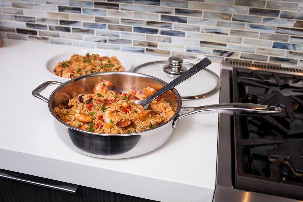 Swiss Diamond - 11" Premium Clad Sauté Pan with Lid (28 cm) - SDCLAD3728ic