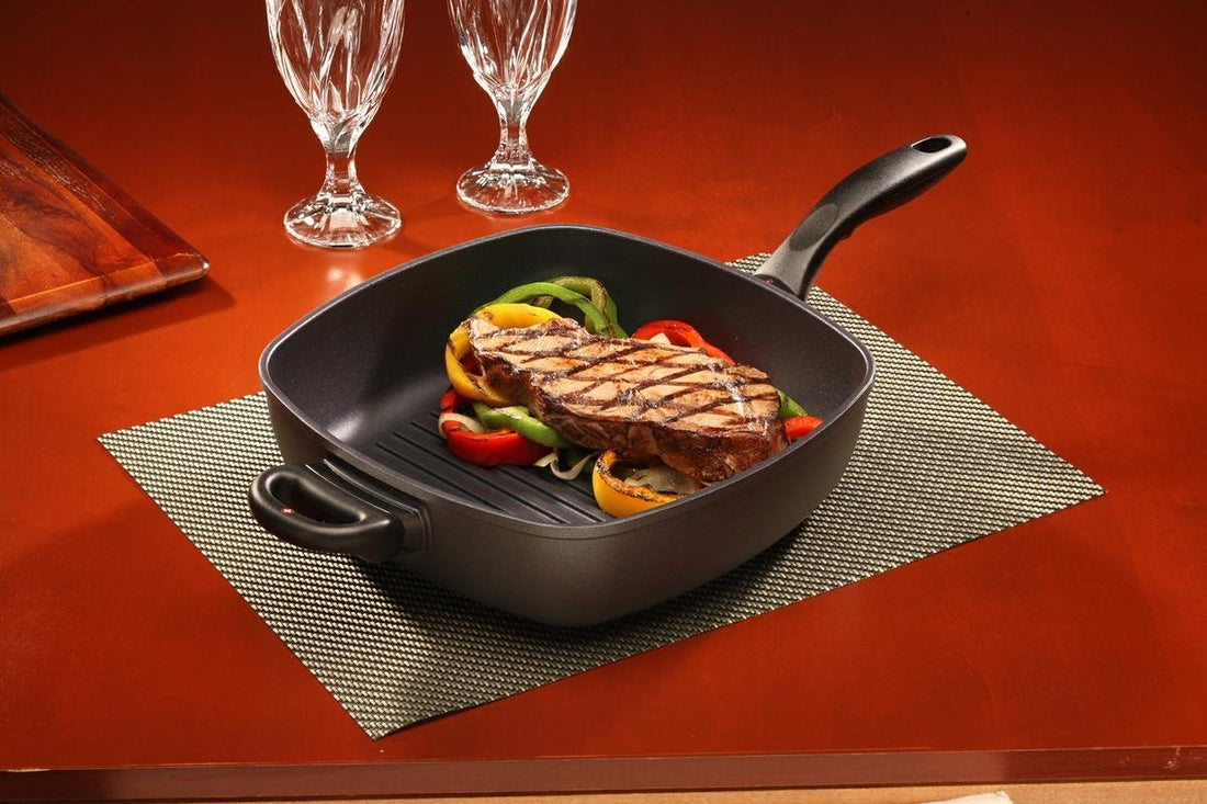 Swiss Diamond - 11" x 11" HD Classic Induction Deep Square Grill Pan - 66281i