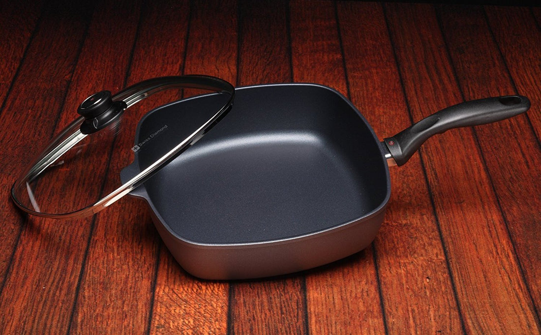 Swiss Diamond - 11" x 11" Induction Nonstick Square Saute Pan With Lid - 66283ic